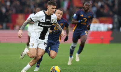 Dennis Man Parma