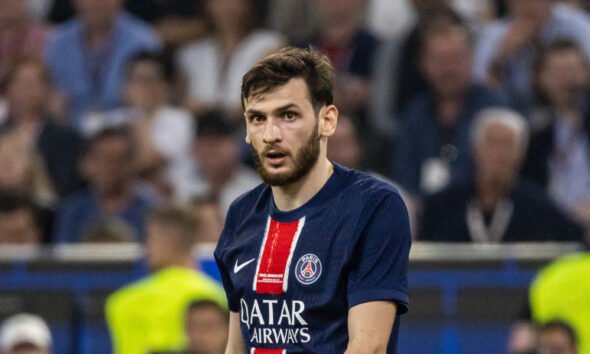 Kvaratskhelia PSG